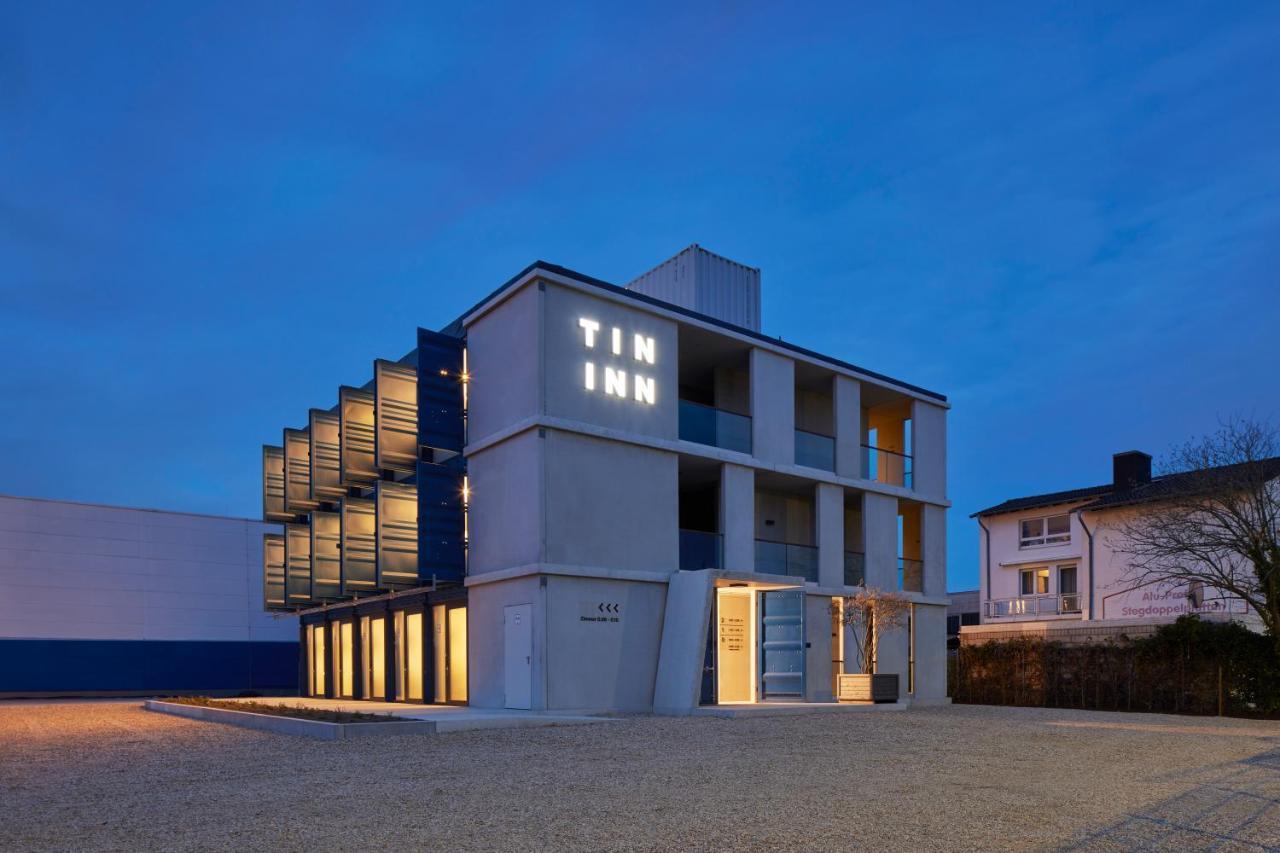 Tin Inn - Erkelenz - Das Hotel Aus Hochwertig Ausgebauten Ueberseecontainern מראה חיצוני תמונה