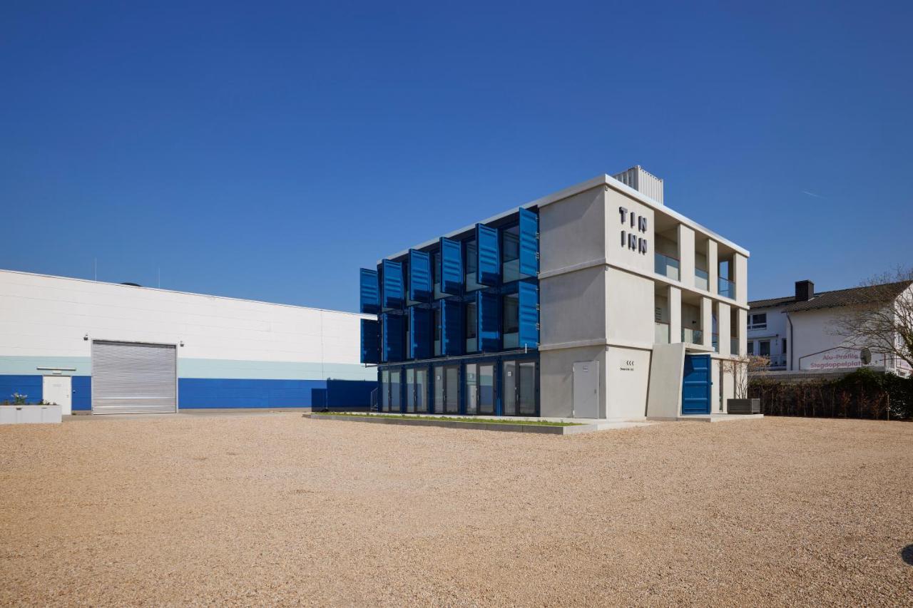 Tin Inn - Erkelenz - Das Hotel Aus Hochwertig Ausgebauten Ueberseecontainern מראה חיצוני תמונה